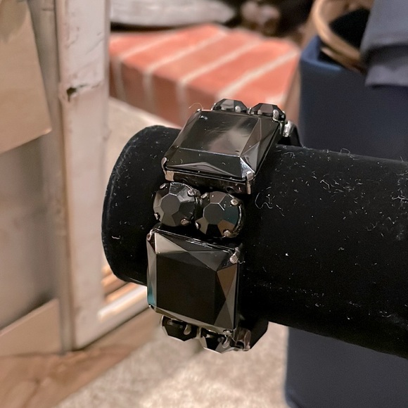 Black Chunky Bracelet - Picture 4 of 4